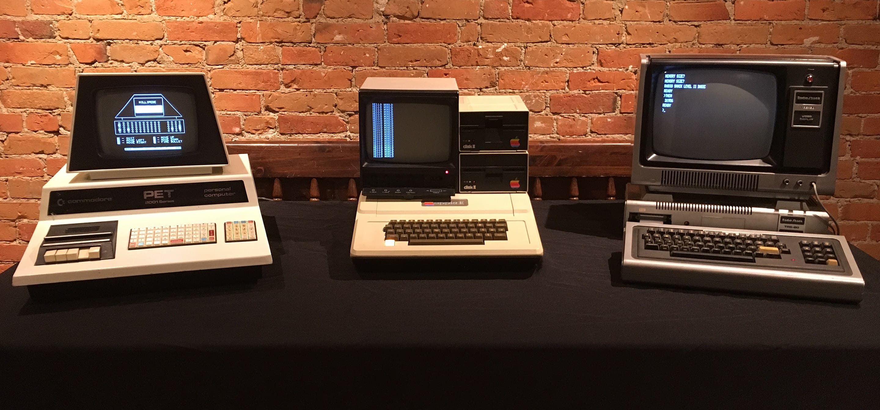 2880px-Trinity77 2880px-Trinity77